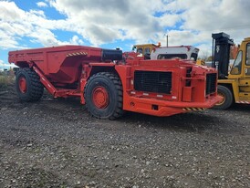 Sandvik Toro 40D Underground Haul Truck