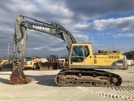 Excavadora Volvo EC330B LC del 2005