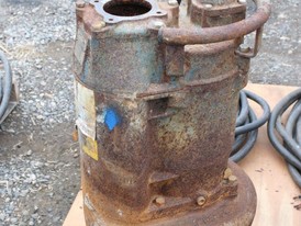 Bomba Sumergible Tsurumi de 15 hp