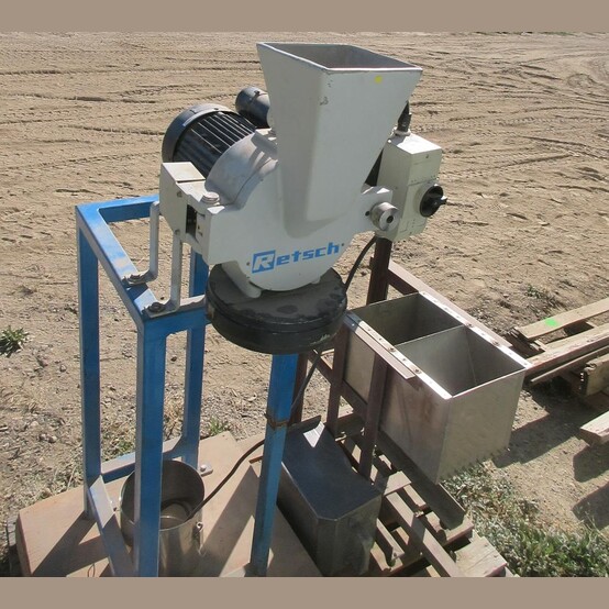 Retsch SK100 Cross Beater Mill
