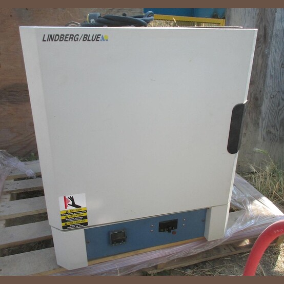 Horno LindbergBlue M