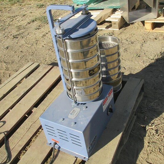 Gilson SS15 Sieve Shaker