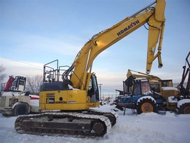 Excavadora Komatsu PC228USLC-3E0