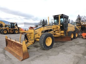 Volvo G740B Grader