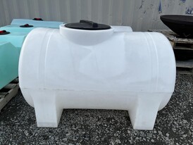 Polyethylene RKLT-200 Leg Tank