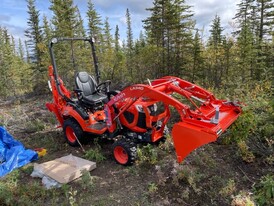 2021 Kubota BX23S 4WD Backhoe