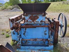 Gundlach 27DA Double Roll Crusher