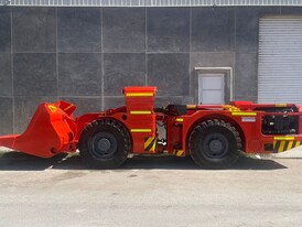 Scooptram Sandvik LH203