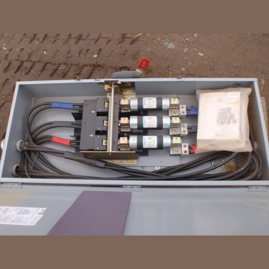 600 Amp G.E. Safety Switch Fusible Disconnect