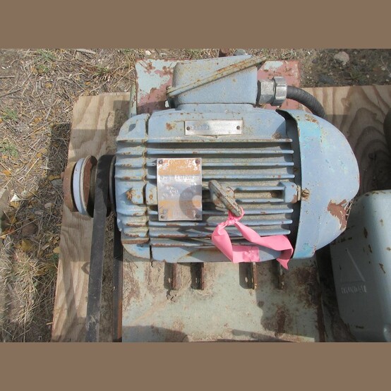 WEG 5HP Electric Motor and Reducer