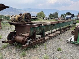 25in Wide x 30.75ft Long Chain Conveyor
