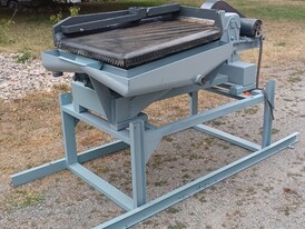 Deister 15-S Gold Concentrating Table 