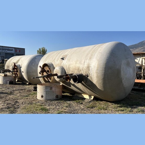 (2) 20,000L Underground Fiberglass Fuel Tanks