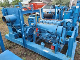 Holland 10in x 10in Self Priming Portable Pump