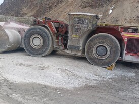 (2) Scooptrams Sandvik LH514