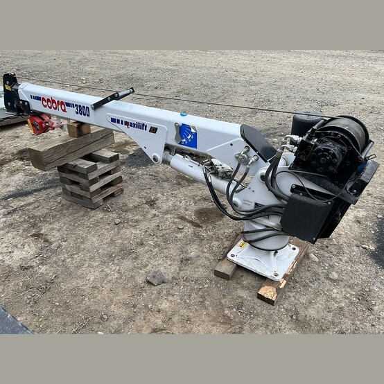 Maxilift Cobra 3800 Truck Crane