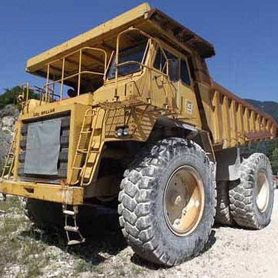 Caterpillar Dump Truck Supplier Worldwide Used 1985 CAT 777B Off