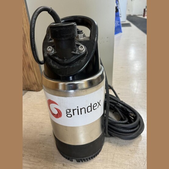 Grindex 8122.210 Macro Submersible Pump
