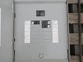 Siemens 100 Amp Breaker Panel