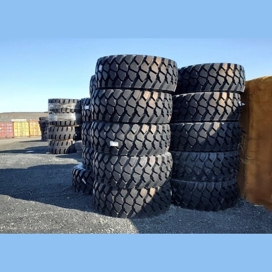 Bridgestone VLTS 23.5R25 Tire Package