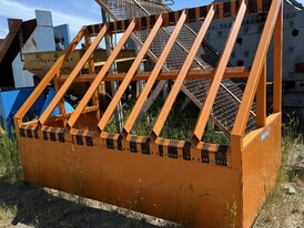 10ft x 4.5ft Grizzly
