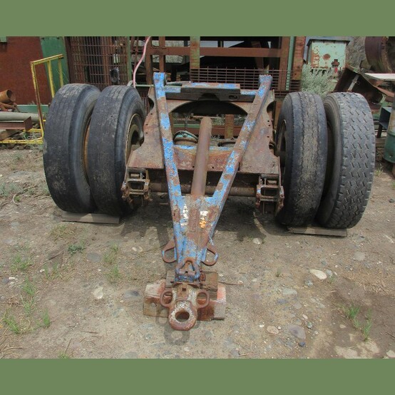 Single Axle Converter Dolly with Fifth Wheel Assembly