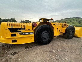 Epiroc ST-1030 6-Yard Scooptram