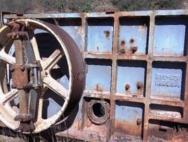 Kue Ken 48in x 60in Jaw Crusher