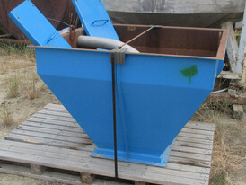 32ft³ Hopper