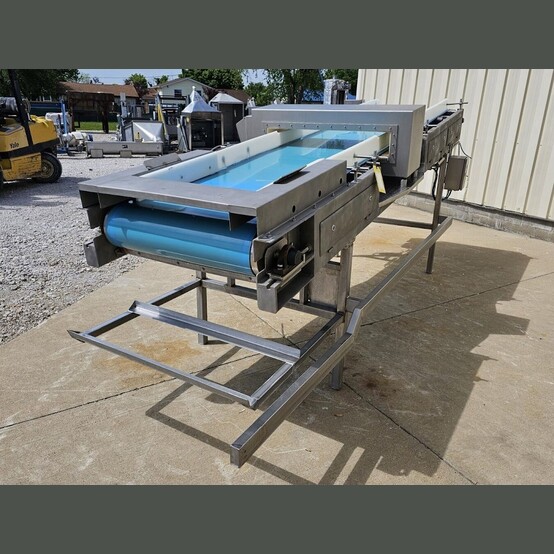 Neuhaus Neotec FB300 Metal Detector and Conveyor