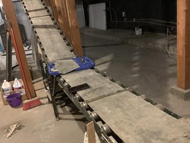 12in Wide x 20ft Long Inclined Conveyor with Add. 16in Wide x 7.5ft Long Section