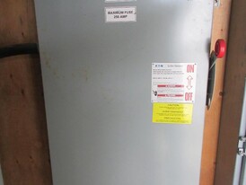 Cutler Hammer 400 Amp Fusible Disconnect