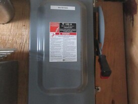 Federal Pioneer 100 Amp Fusible Disconnect