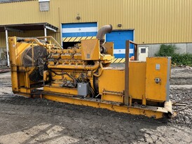 900kW CAT 398B Diesel Generator