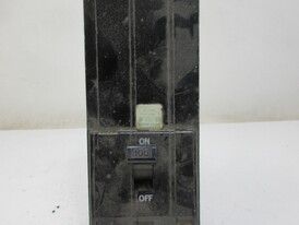 Square D Q13100 100 Amp Breaker