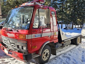 Nissan UD1800 2WD Truck
