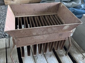 8in x 12in Sample Splitter