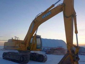 John Deere 330LC Hydraulic Excavator