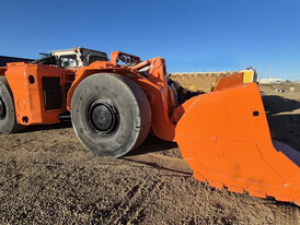 Scooptram Sandvik LH410 de 5 yardas