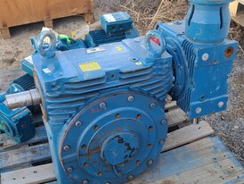 David Brown 2-Stage Right-Angle Reducer David Brown 2-Stage Right-Angle Reducer