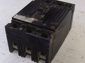 General Electric 3 Pole 125 Amp Breaker