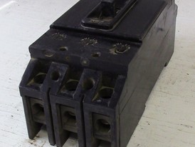 Federal Pioneer 3 Pole 100 Amp Breaker