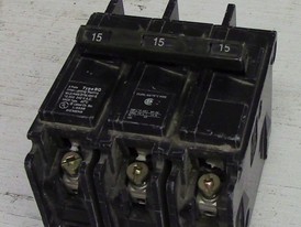 Siemens 3 Pole 15 Amp Bolt-on Breaker