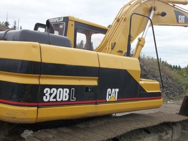 Caterpillar 320BL Excavator
