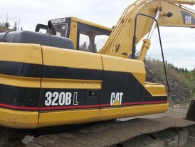 Excavadora Caterpillar 230BL