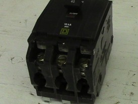 Square D 3 Pole 40 Amp Push-in Breaker