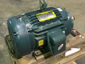 Motor Baldor Reliance TEFC de 20 HP