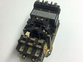 Arrancador de Motor Allen Bradley Tamaño 4