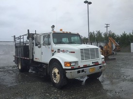 International 4700 Crew Cab Truck