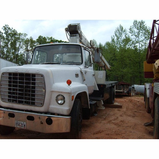Used 1980 Ford F800 Crane Truck For Sale Ford Crane Truck Supplier Worldwide